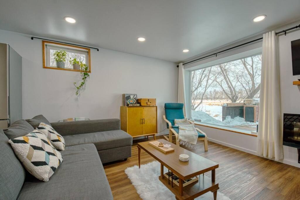 Ferienwohnung The Ox + Bow Portage la Prairie Exterior foto